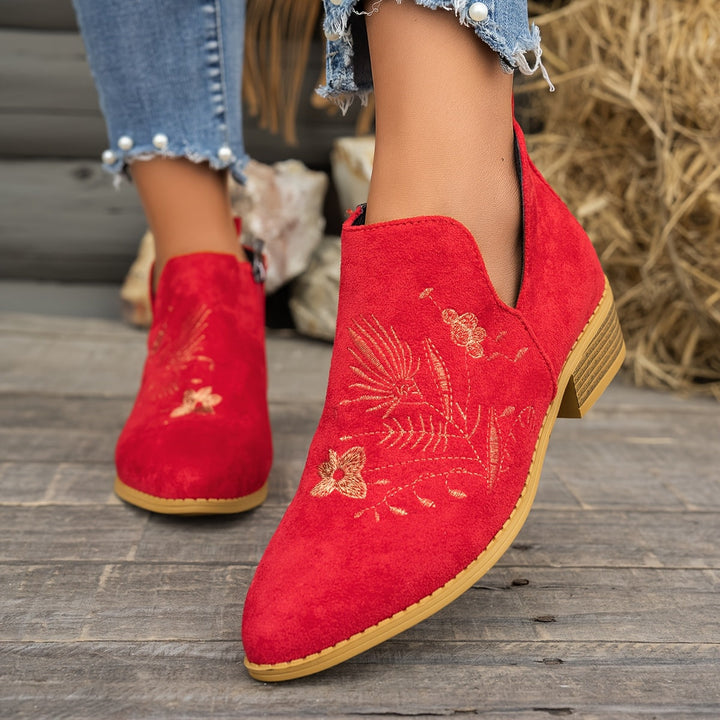 Calveth | Women&