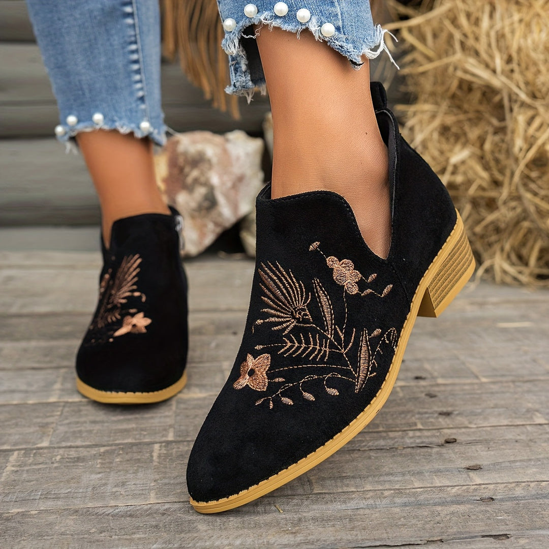 Calveth | Women&