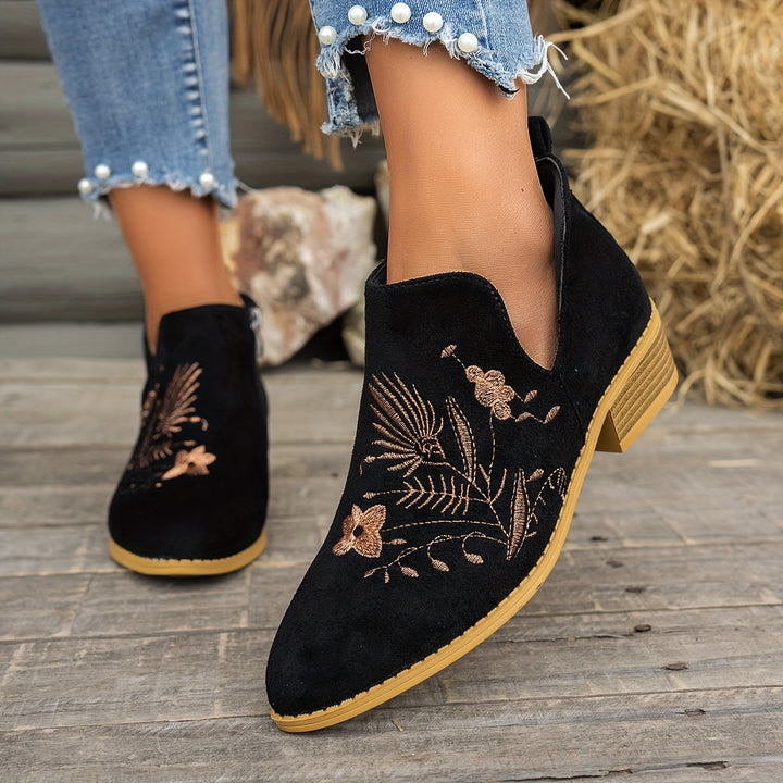 Calveth | Women&