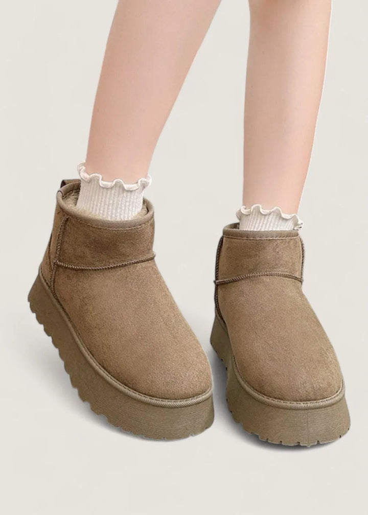 Calveth | Women&