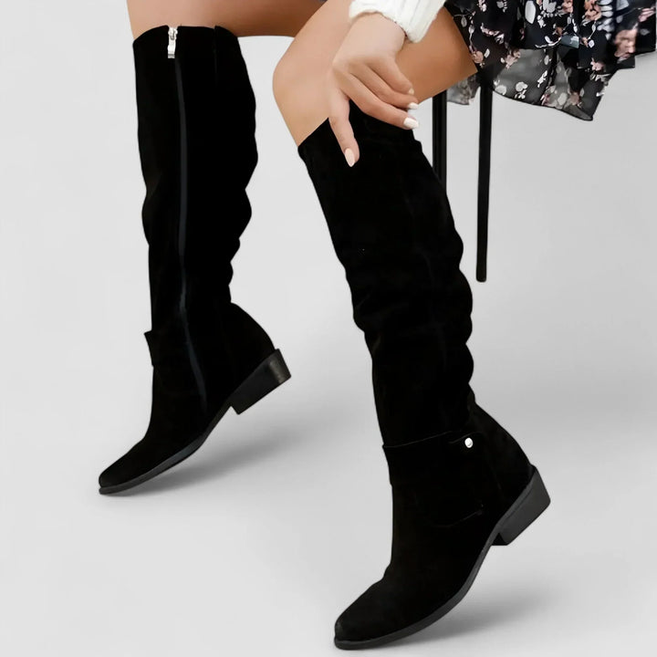 Calveth | Women&