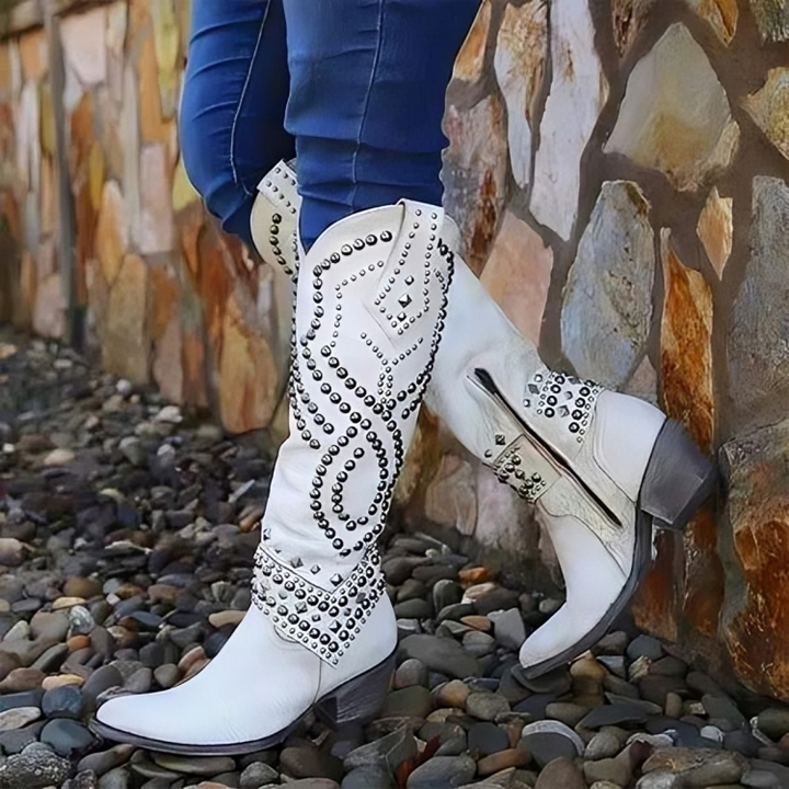 Calveth | Women&
