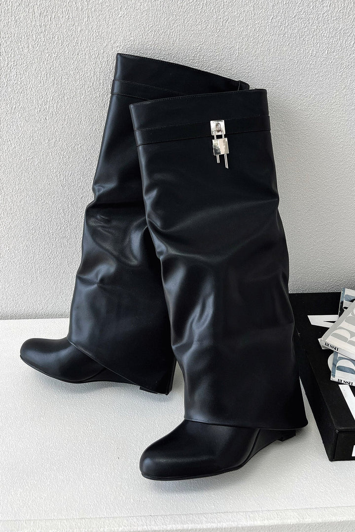 Mordecai | Women&
