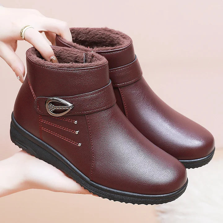 Wyndecott | Women's Fleece-Lined Winter Ankle Boots - Dark Brown - Image 2